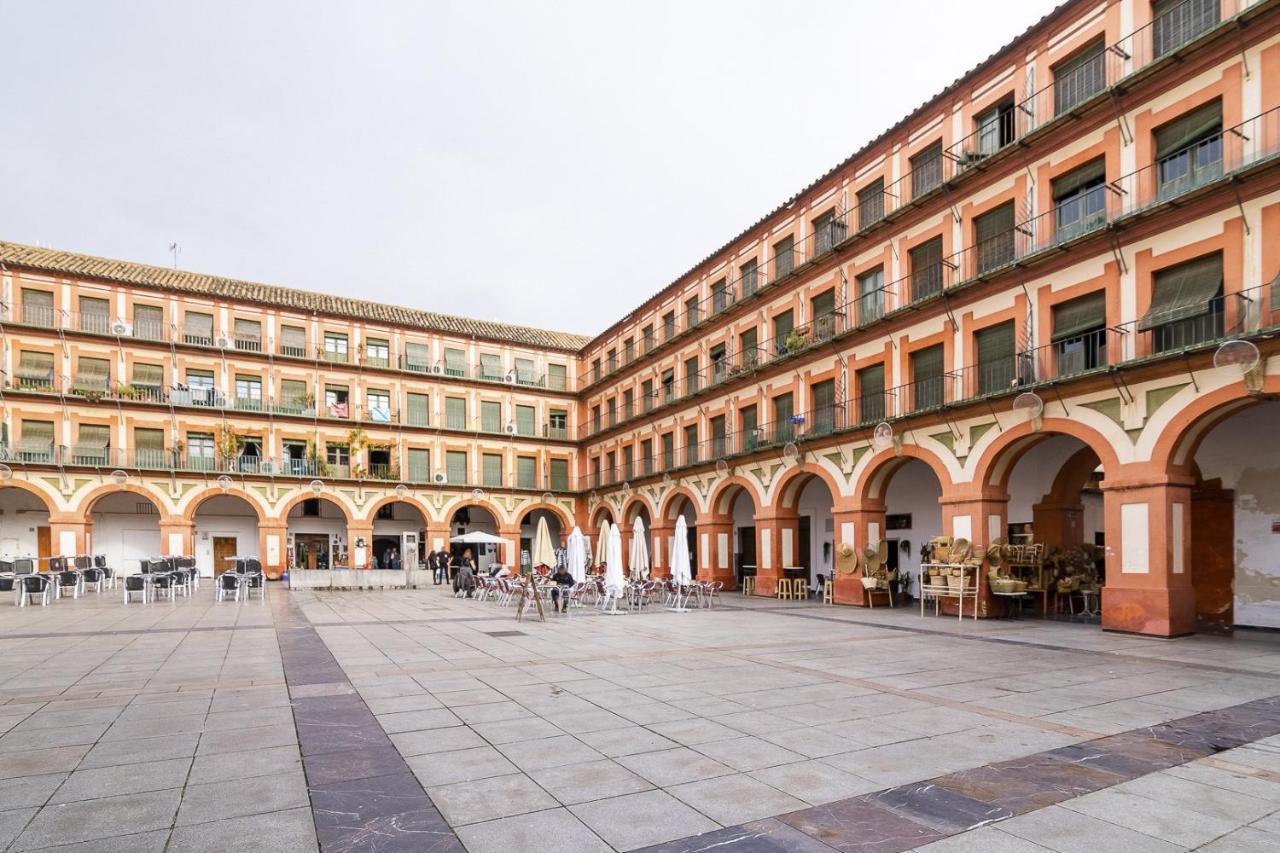 Lightbooking Cordoba Plaza Corredera Екстер'єр фото